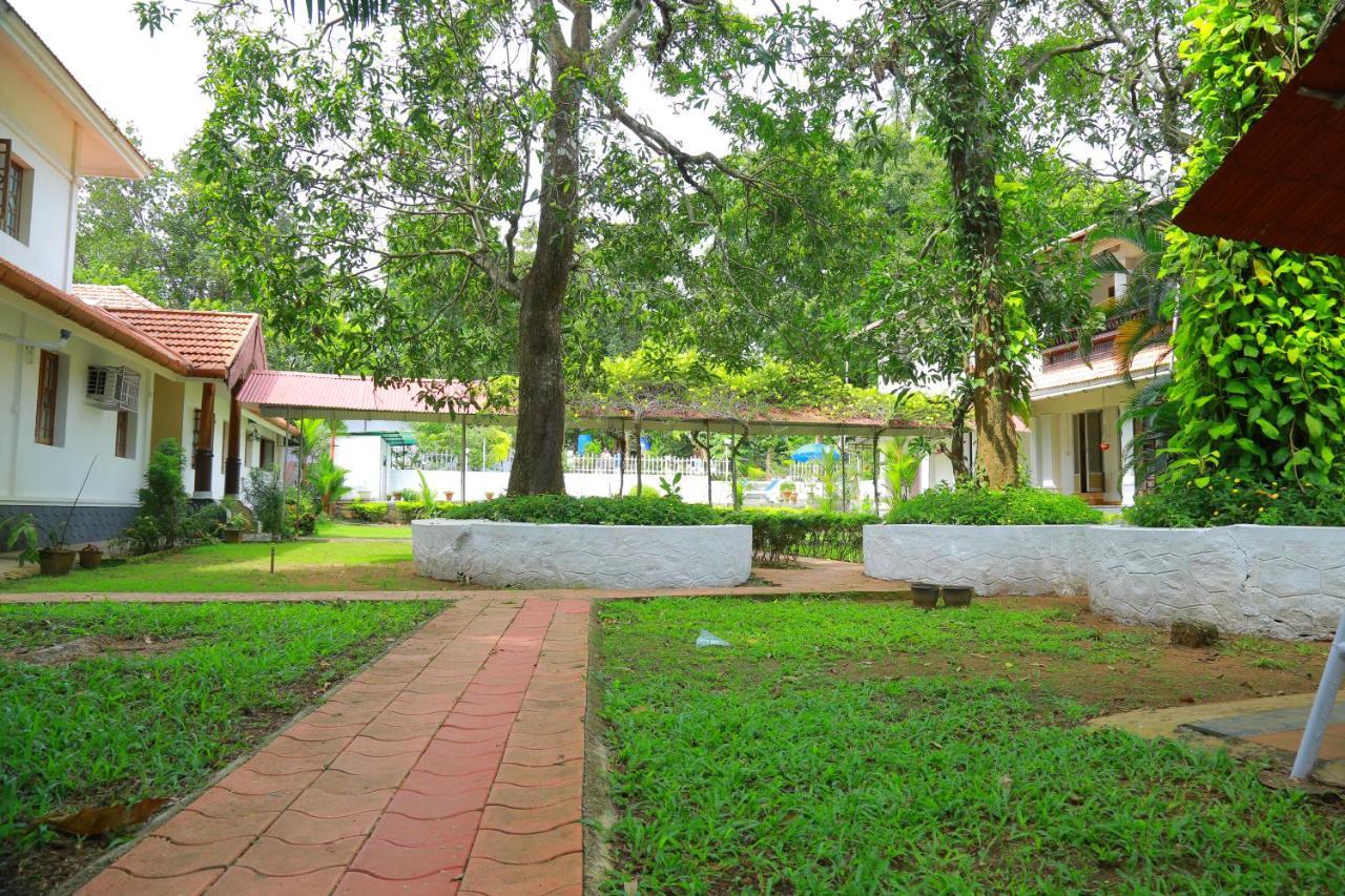 Ayuryogashram Heritage Thrissur Kültér fotó